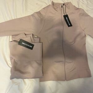 PRETTYLITTLETHING- Dusty Pink Seamless Highwaist Gym Leggings & Matching Jacket